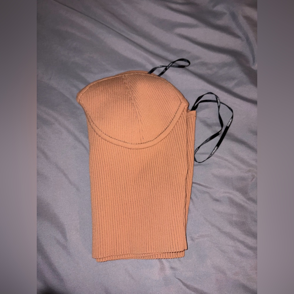 Forever 21 Ribbed Tube Top - Picture 2 of 4